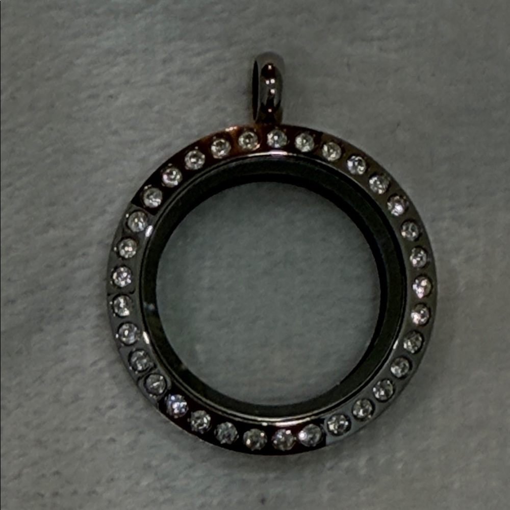 Origami Owl Floating Charm Holder Crystal Locket